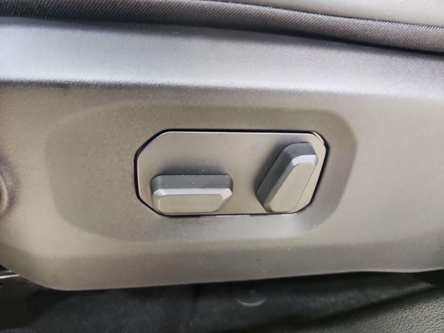 new 2026 Jeep Wrangler car, priced at $59,192