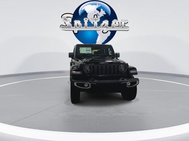 new 2026 Jeep Gladiator car, priced at $45,157