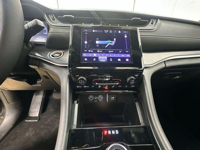 new 2026 Jeep Grand Cherokee car, priced at $39,932