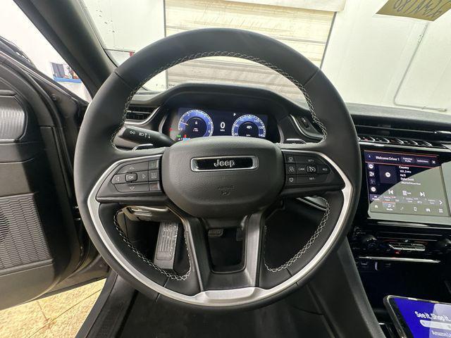 new 2026 Jeep Grand Cherokee car, priced at $39,932