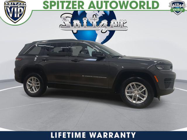 new 2026 Jeep Grand Cherokee car, priced at $39,932