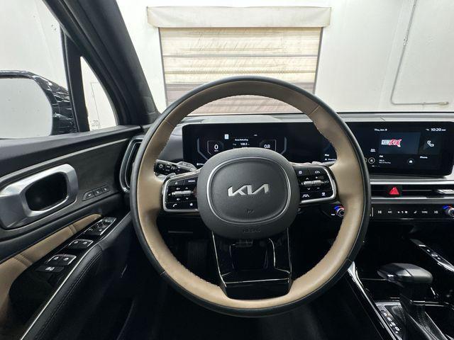 used 2025 Kia Sorento car, priced at $38,500