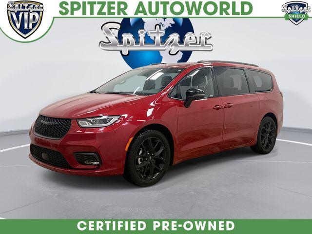 used 2025 Chrysler Pacifica car, priced at $34,750