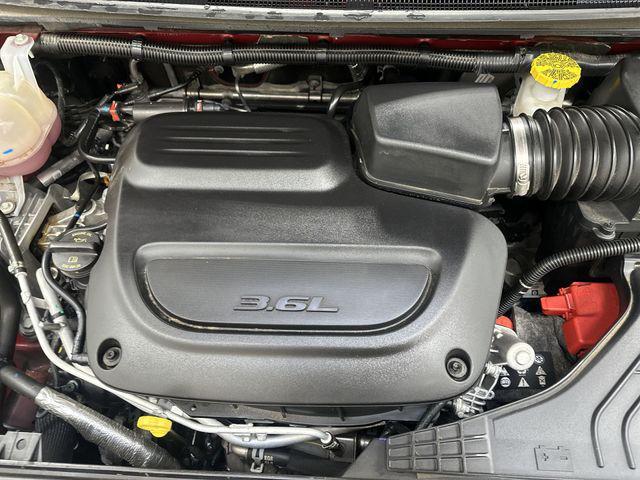 used 2025 Chrysler Pacifica car, priced at $34,750