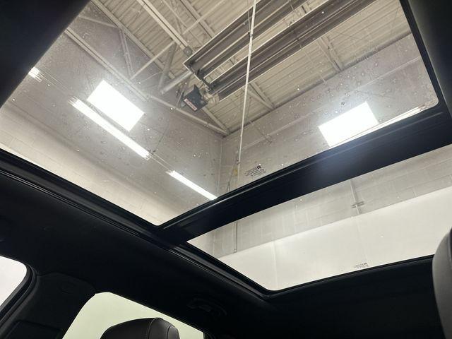 used 2022 Cadillac XT5 car, priced at $24,750