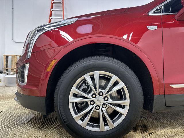 used 2022 Cadillac XT5 car, priced at $24,750