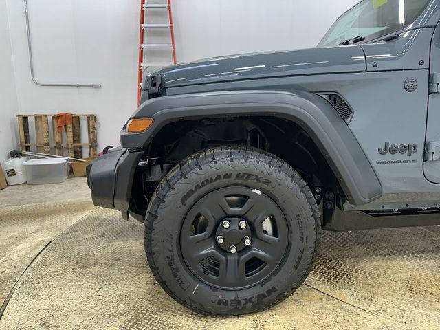 new 2026 Jeep Wrangler car, priced at $41,299