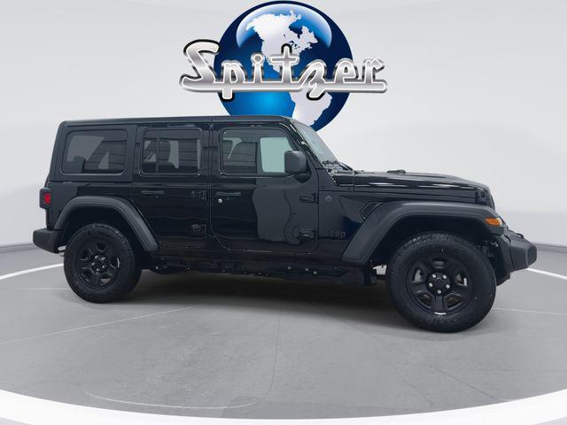 new 2026 Jeep Wrangler car, priced at $41,298