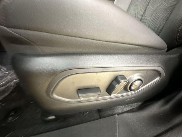 new 2026 Jeep Cherokee car, priced at $41,240