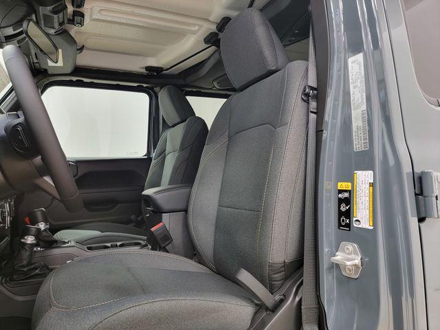 new 2026 Jeep Wrangler car, priced at $44,658