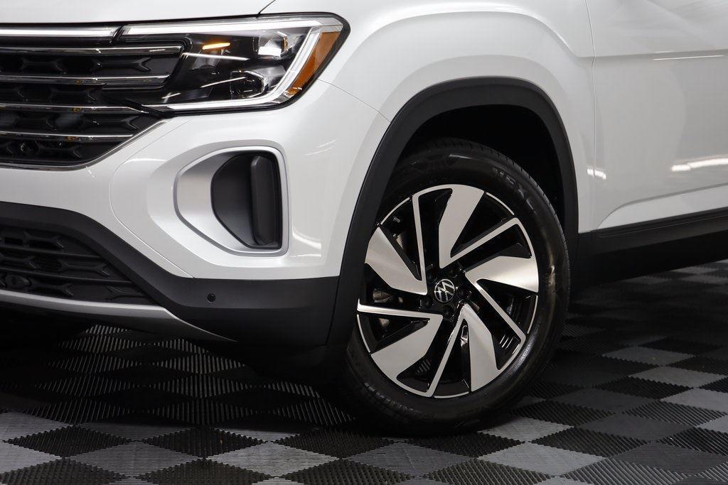 new 2026 Volkswagen Atlas car, priced at $44,808