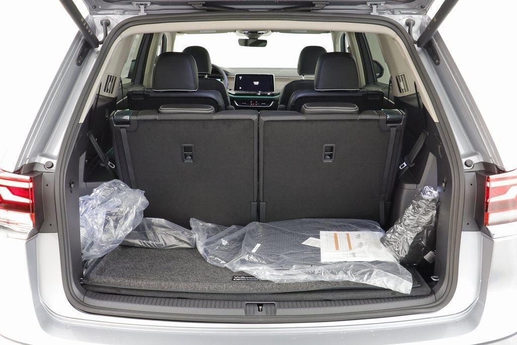 new 2026 Volkswagen Atlas car, priced at $52,640