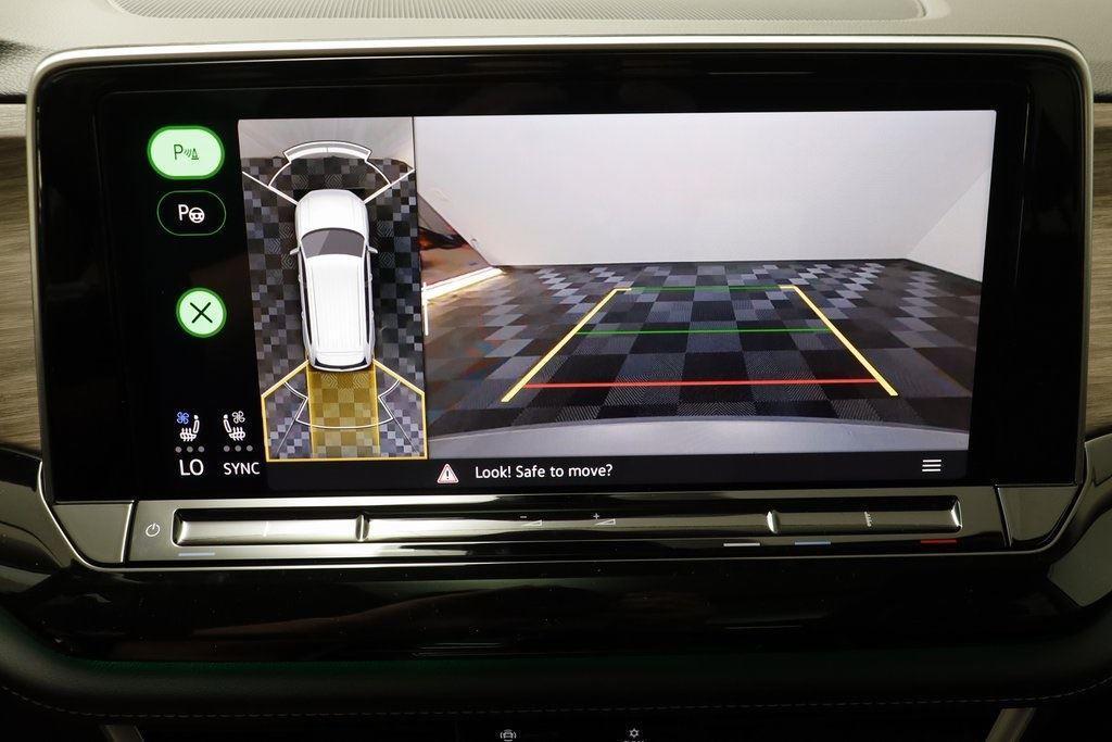 new 2026 Volkswagen Atlas car, priced at $52,640