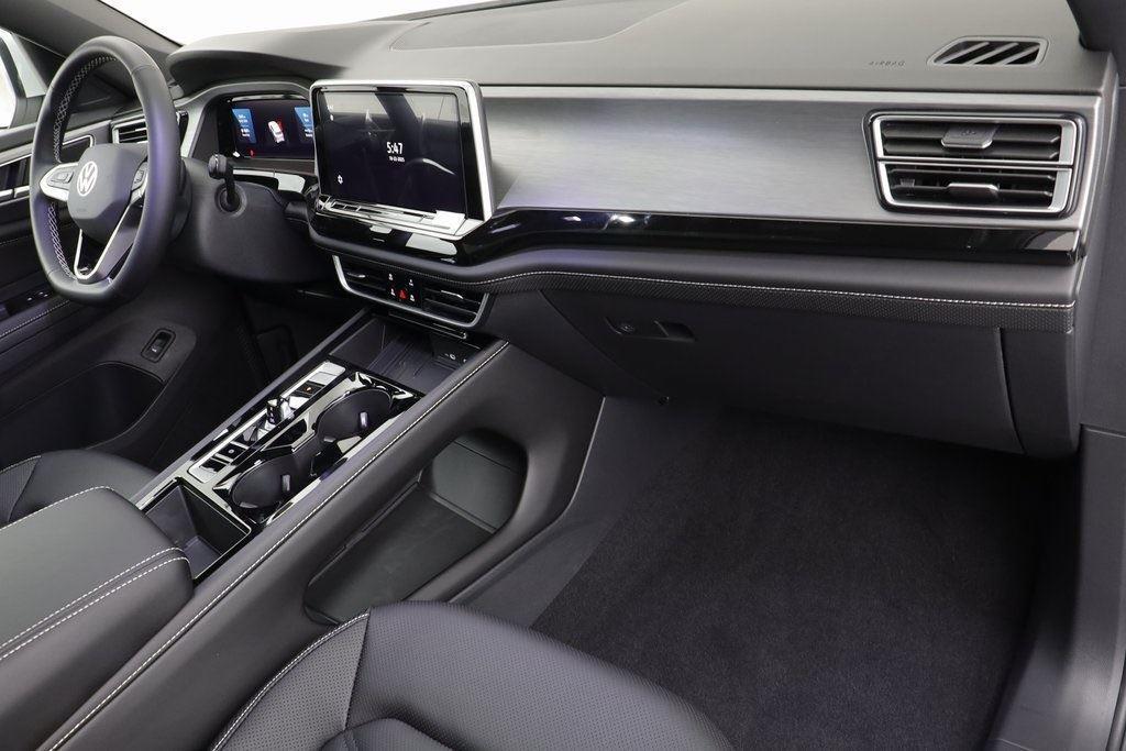 new 2026 Volkswagen Atlas Cross Sport car, priced at $44,843