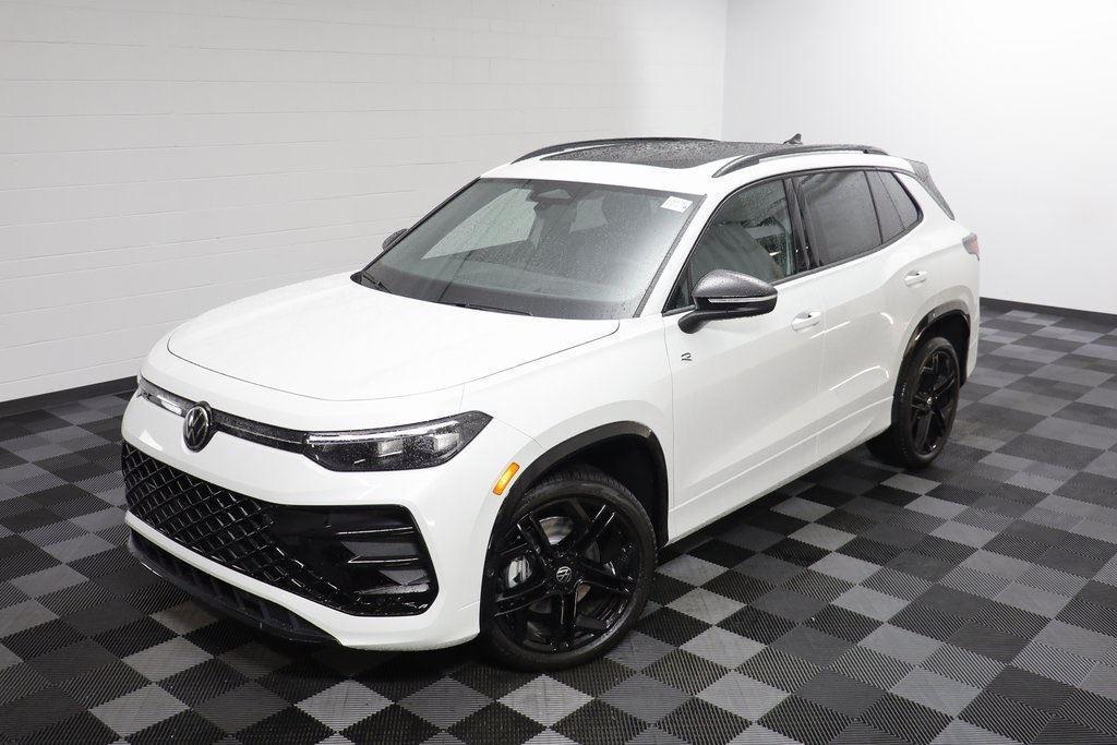 new 2025 Volkswagen Tiguan car, priced at $36,735