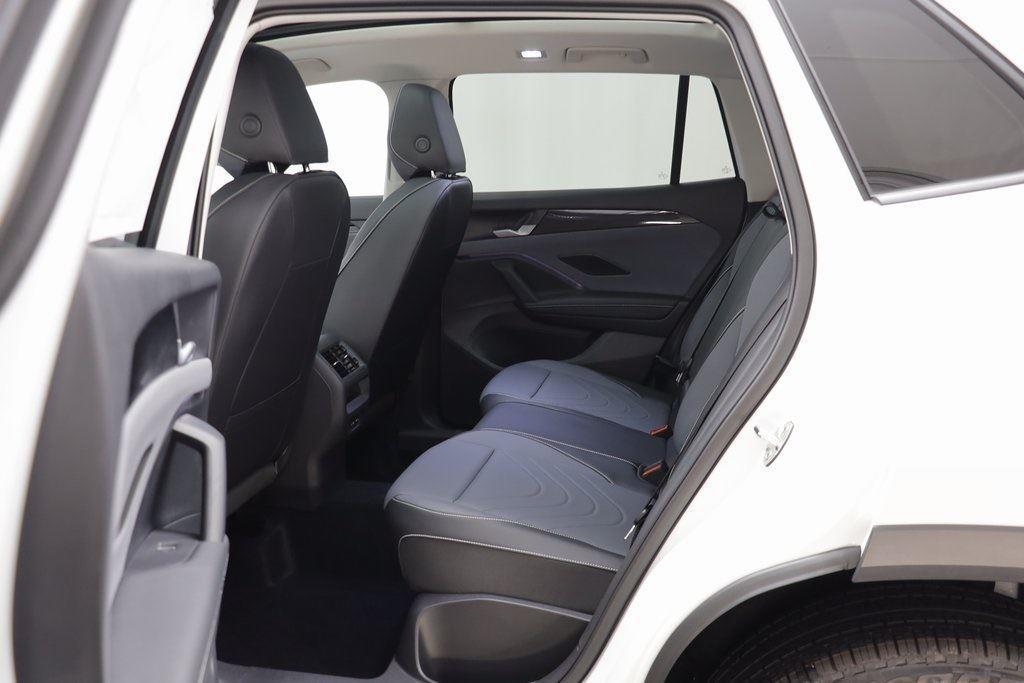 new 2025 Volkswagen Tiguan car, priced at $34,260