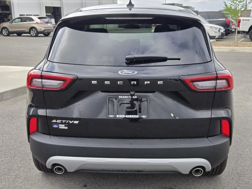 new 2026 Ford Escape car, priced at $32,389