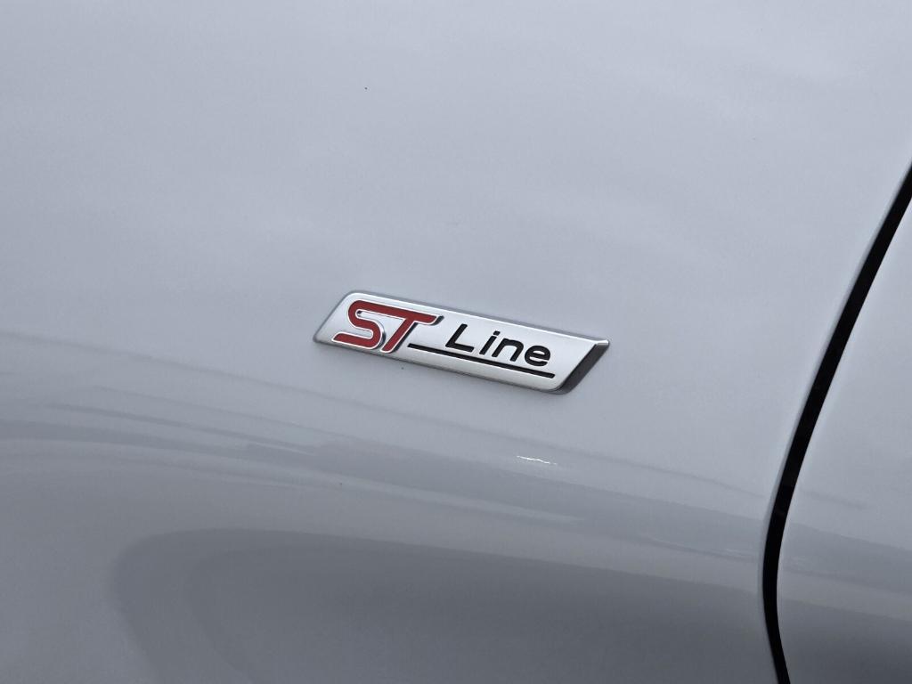 new 2026 Ford Explorer car, priced at $45,675