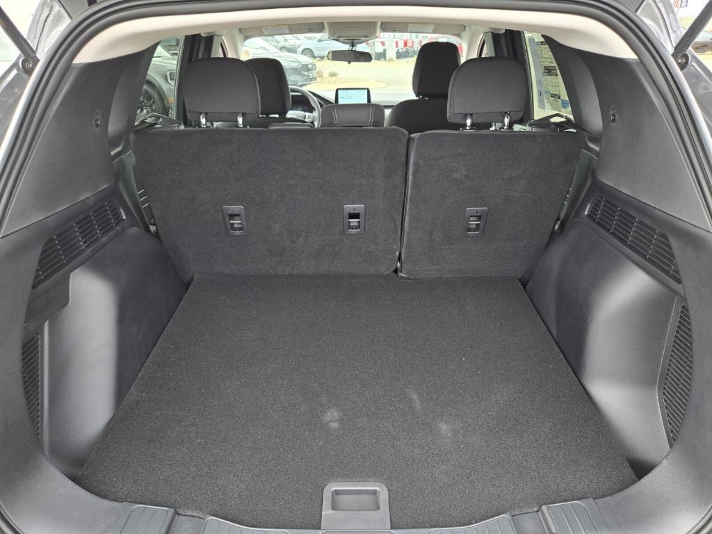 new 2026 Ford Escape car, priced at $32,389