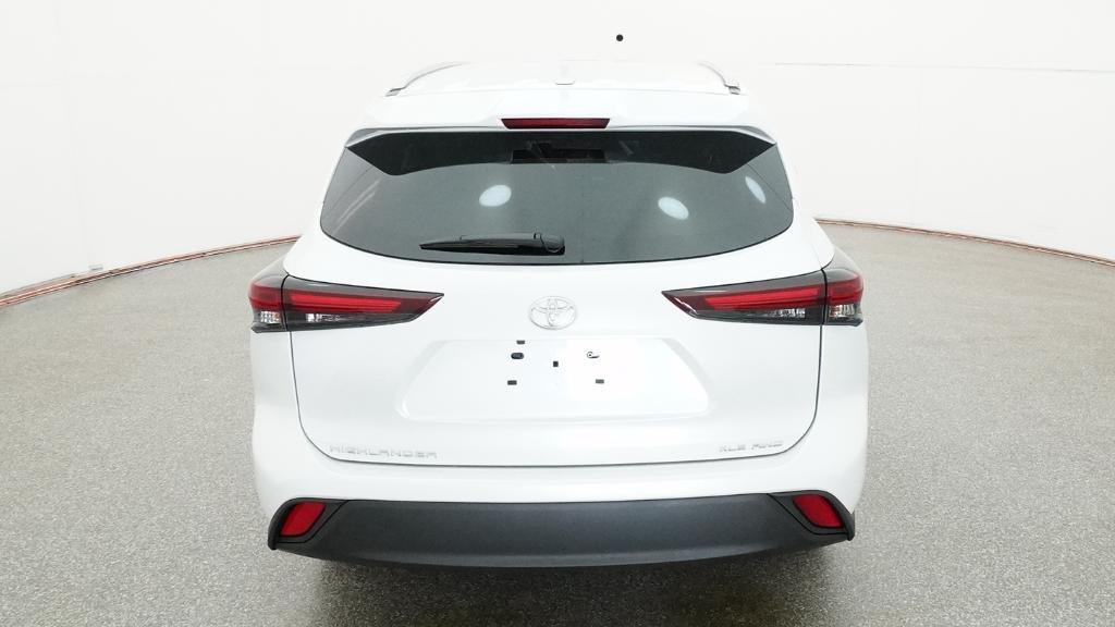 new 2026 Toyota Highlander car, priced at $50,006