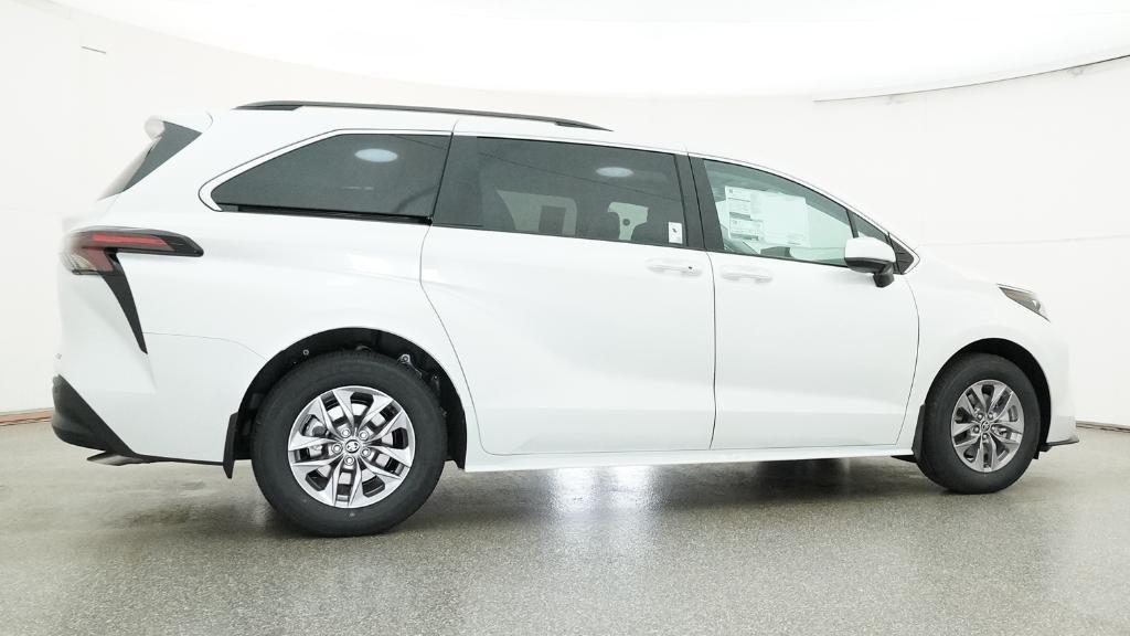 new 2026 Toyota Sienna car, priced at $47,034