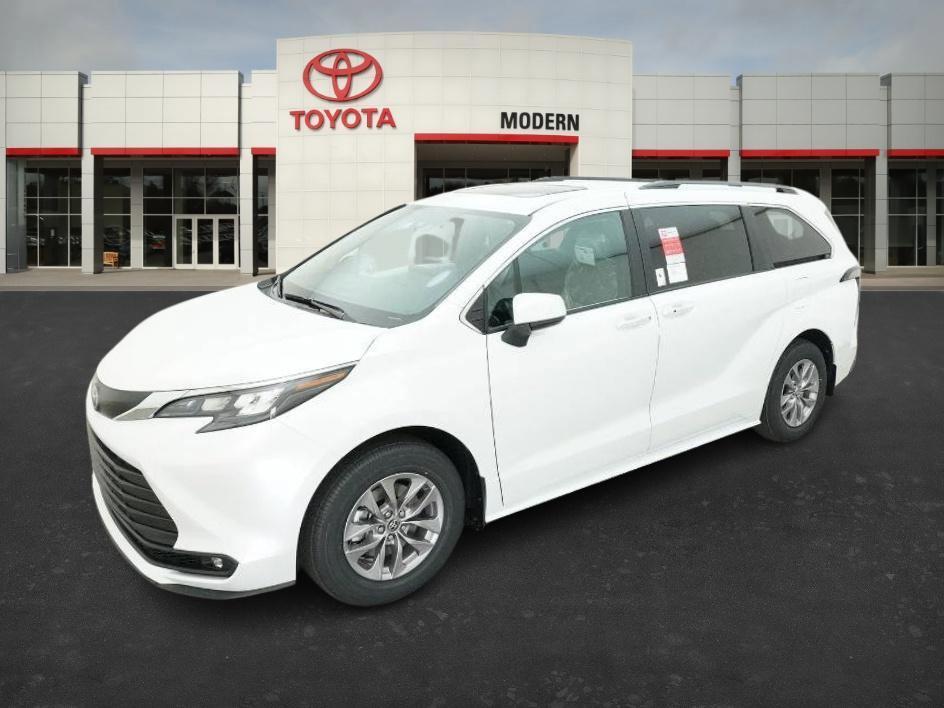 new 2026 Toyota Sienna car, priced at $49,807