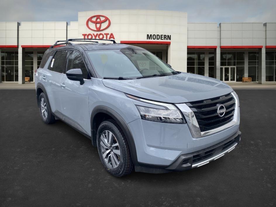used 2024 Nissan Pathfinder car, priced at $29,998