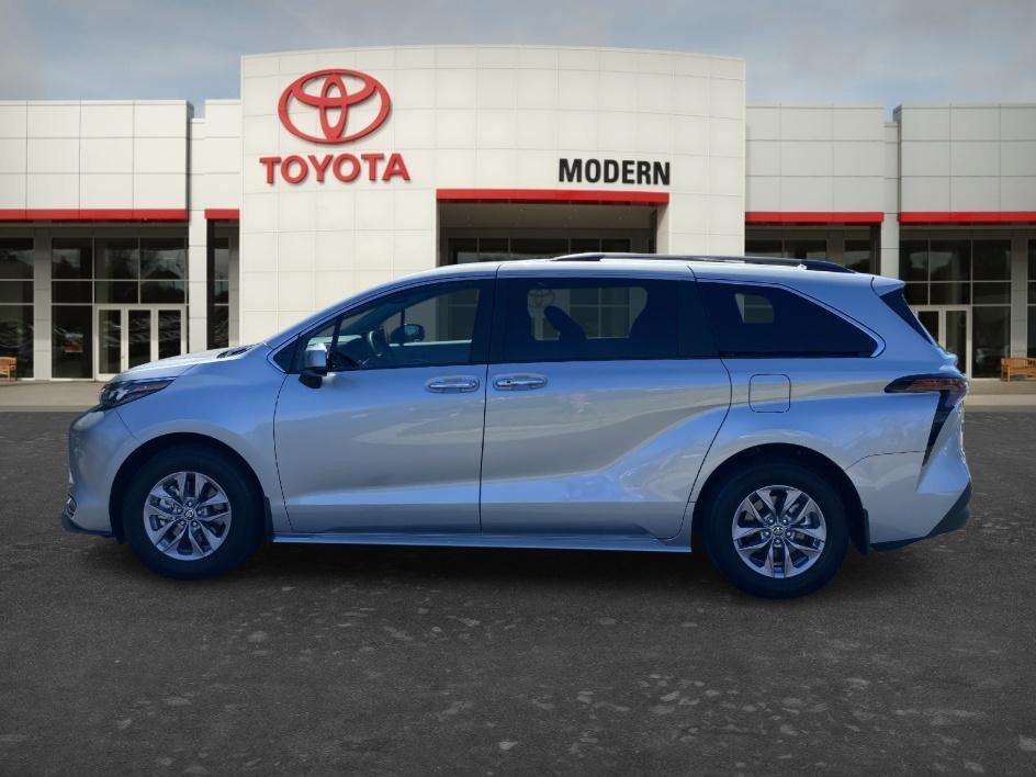used 2025 Toyota Sienna car, priced at $43,389