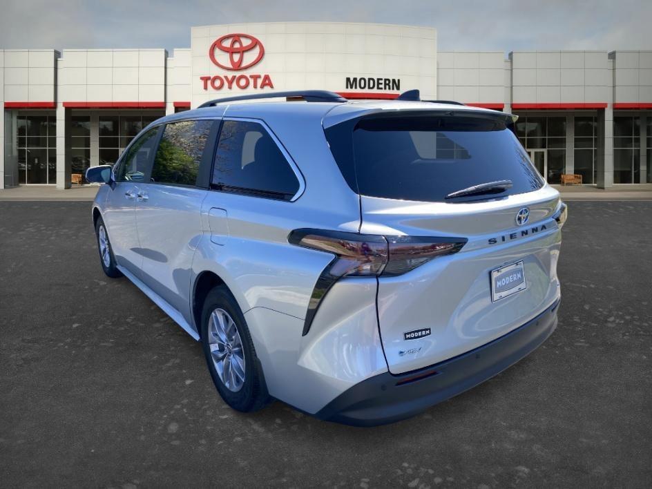 used 2025 Toyota Sienna car, priced at $43,389