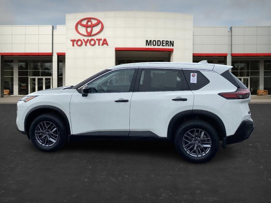 used 2021 Nissan Rogue car, priced at $13,952