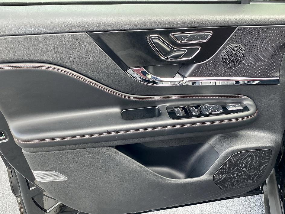 used 2023 Lincoln Corsair car, priced at $28,495