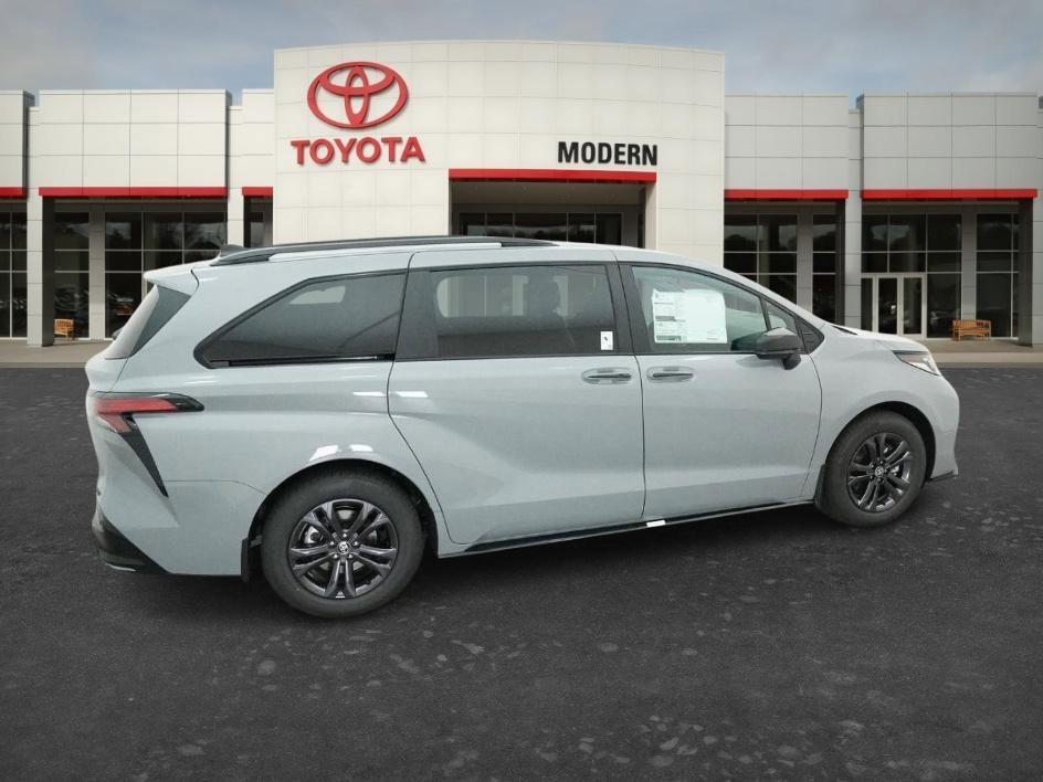 new 2026 Toyota Sienna car, priced at $50,963