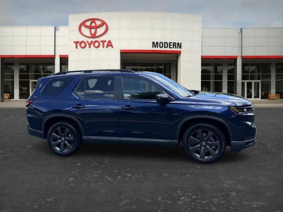 used 2025 Honda Pilot car, priced at $39,792