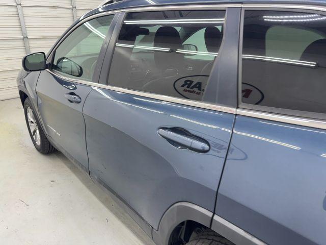 used 2019 Jeep Cherokee car, priced at $14,588