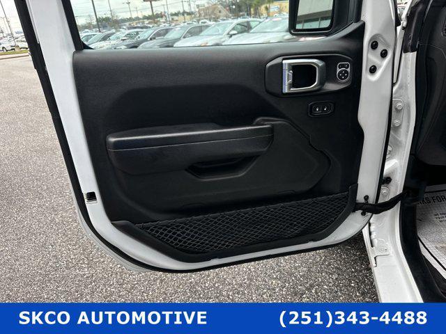 used 2023 Jeep Gladiator car, priced at $28,765