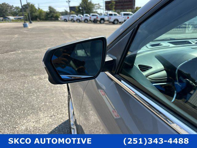 used 2018 Chevrolet Equinox car, priced at $16,090