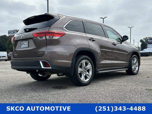 used 2017 Toyota Highlander car, priced at $19,650