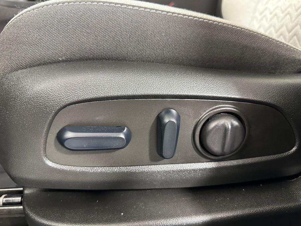 used 2024 Chevrolet Equinox car, priced at $20,490