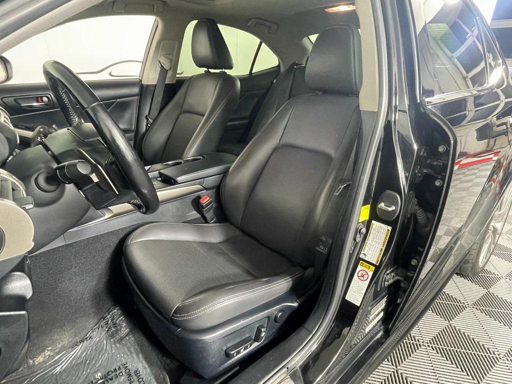 2016 Obsidian Lexus IS 300