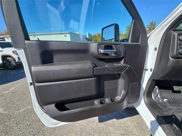 new 2026 Chevrolet Silverado 2500 car, priced at $47,980