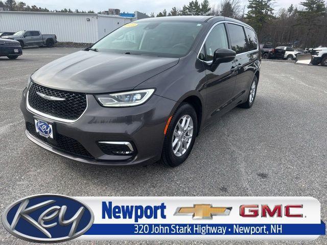 used 2023 Chrysler Pacifica car, priced at $22,995