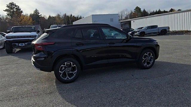 new 2026 Chevrolet Trax car, priced at $23,390