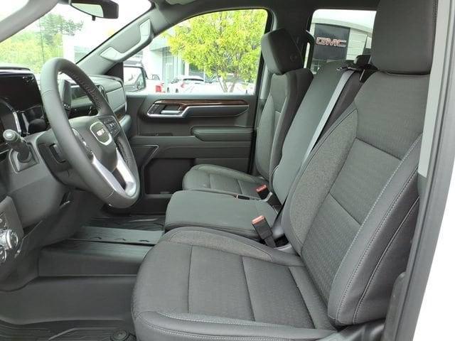 new 2026 GMC Sierra 1500 car, priced at $52,135