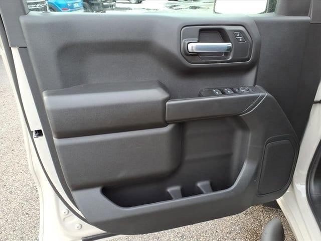 new 2026 Chevrolet Silverado 1500 car, priced at $47,635