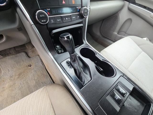 used 2015 Toyota Camry Hybrid car, priced at $14,999