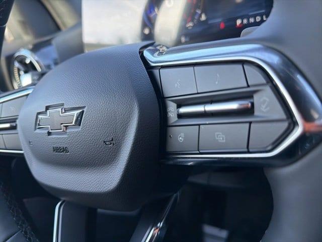 new 2026 Chevrolet Equinox car, priced at $31,610