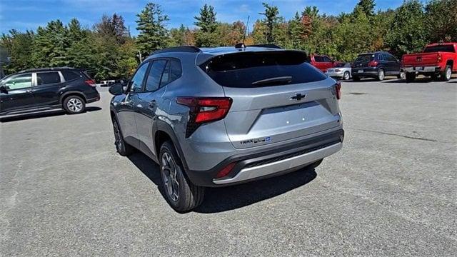 new 2025 Chevrolet Trax car, priced at $23,760