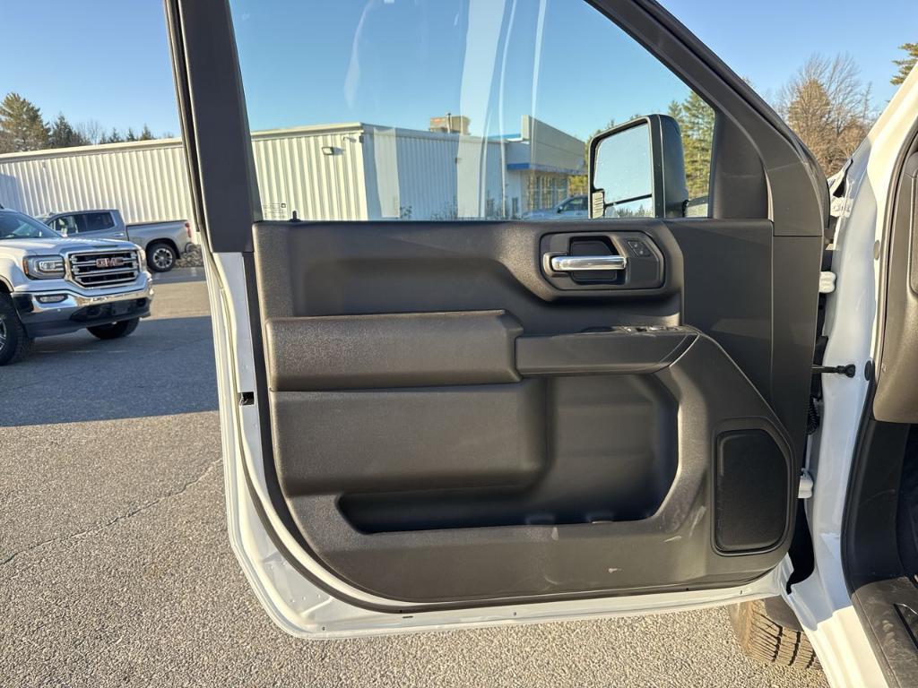 new 2025 GMC Sierra 3500 car, priced at $67,375