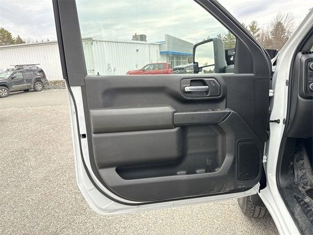 new 2025 Chevrolet Silverado 3500 car, priced at $76,248