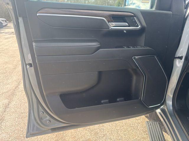 used 2023 Chevrolet Silverado 1500 car, priced at $37,995